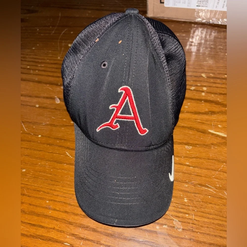 Nike Arkansas Razorback Baseball Trucker Hat